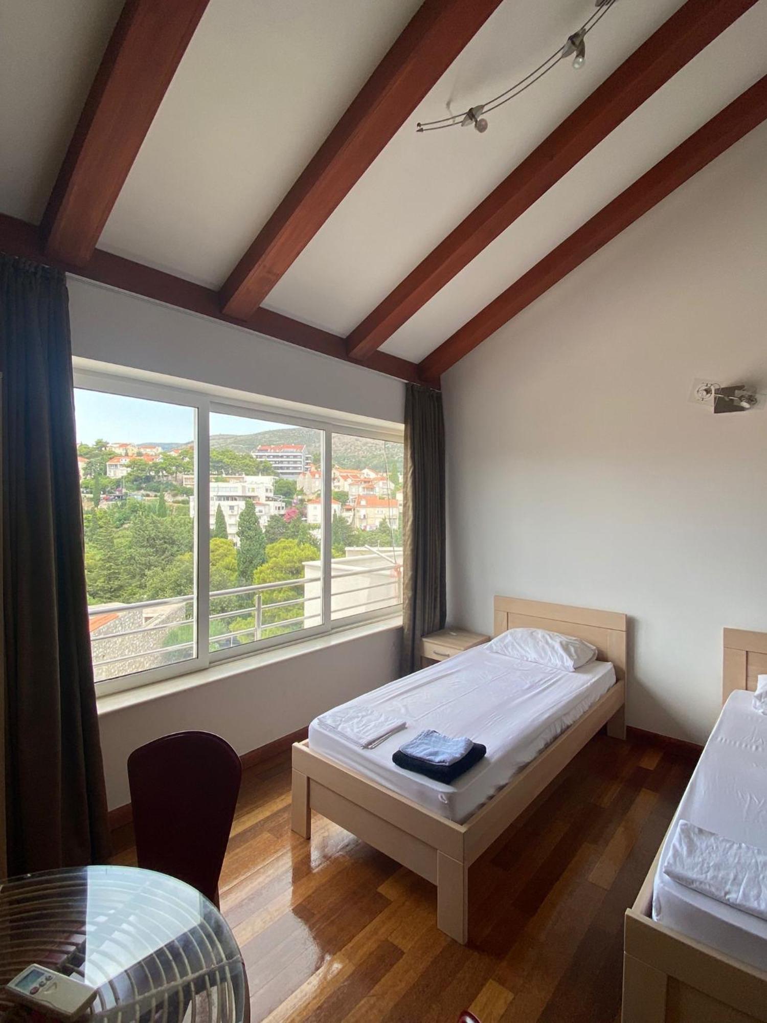 Appartement Dbk Studio Apartman à Dubrovnik Extérieur photo
